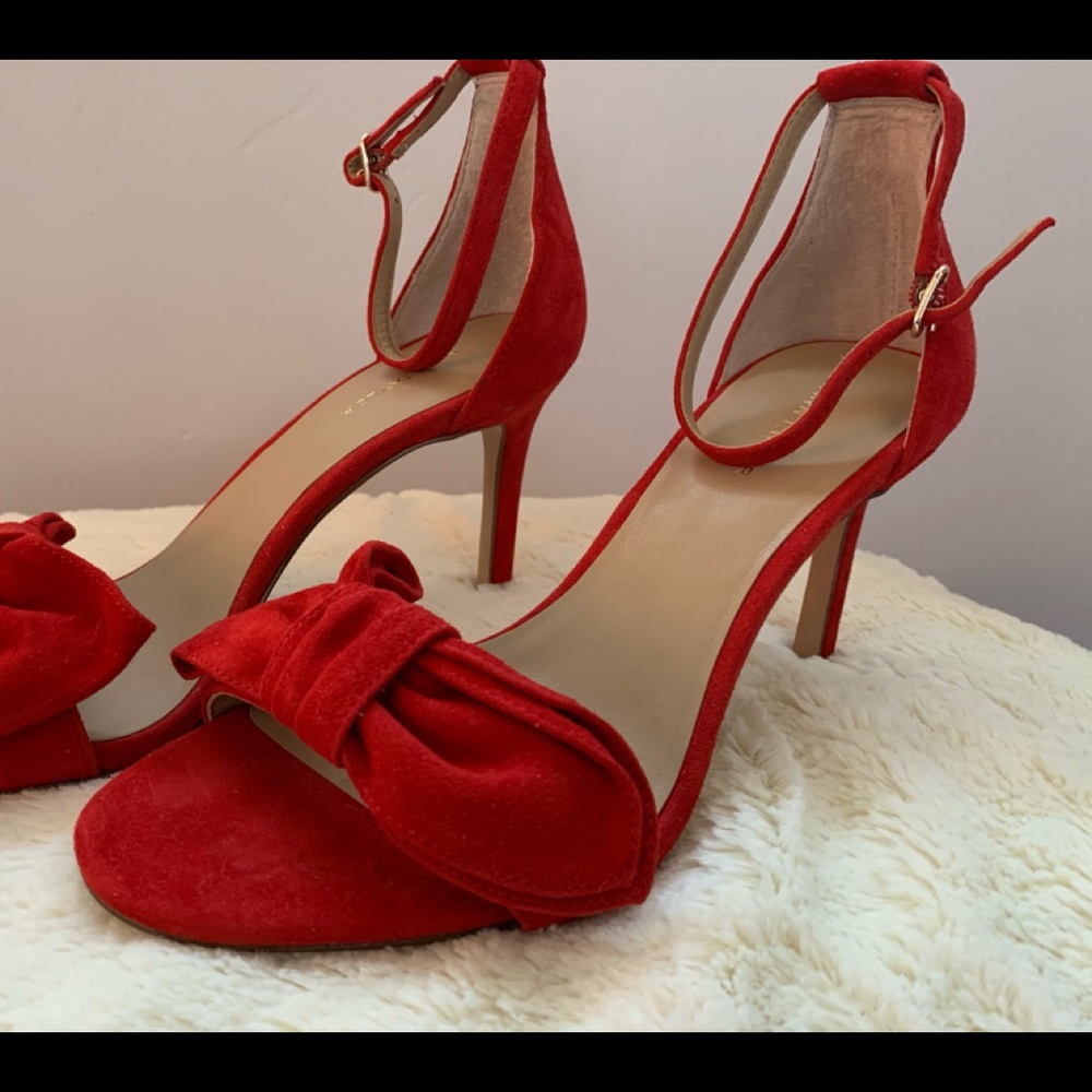 Ann Taylor Red Suede Pumps - NWOT - Picture 6 of 7